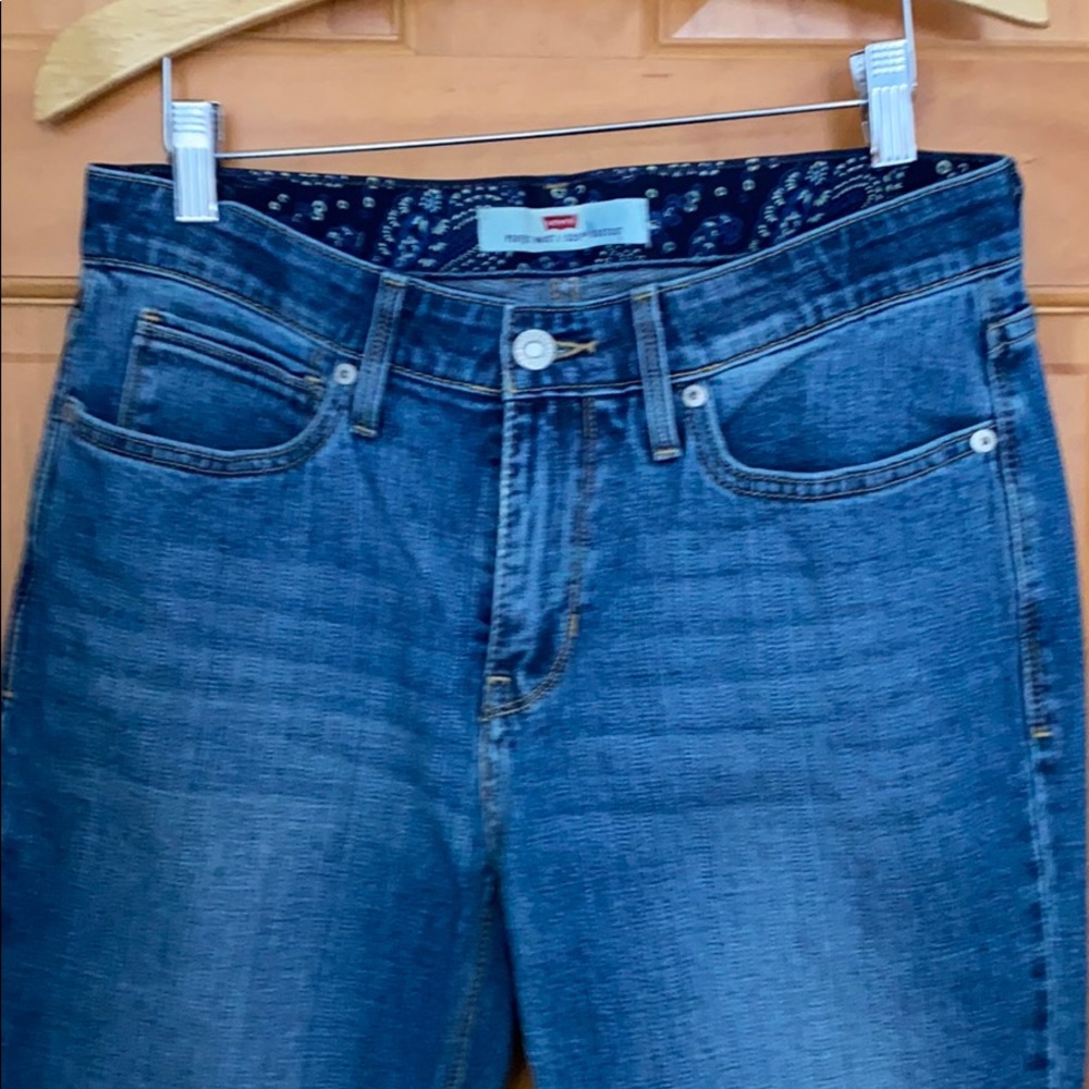 Jeans - Picture 2 of 5